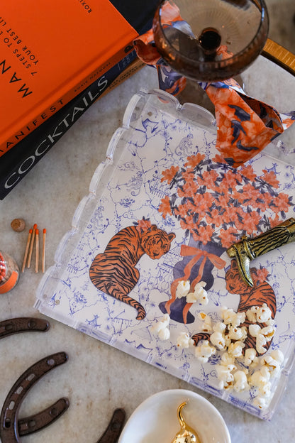 Auburn Acrylic Scalloped Tray