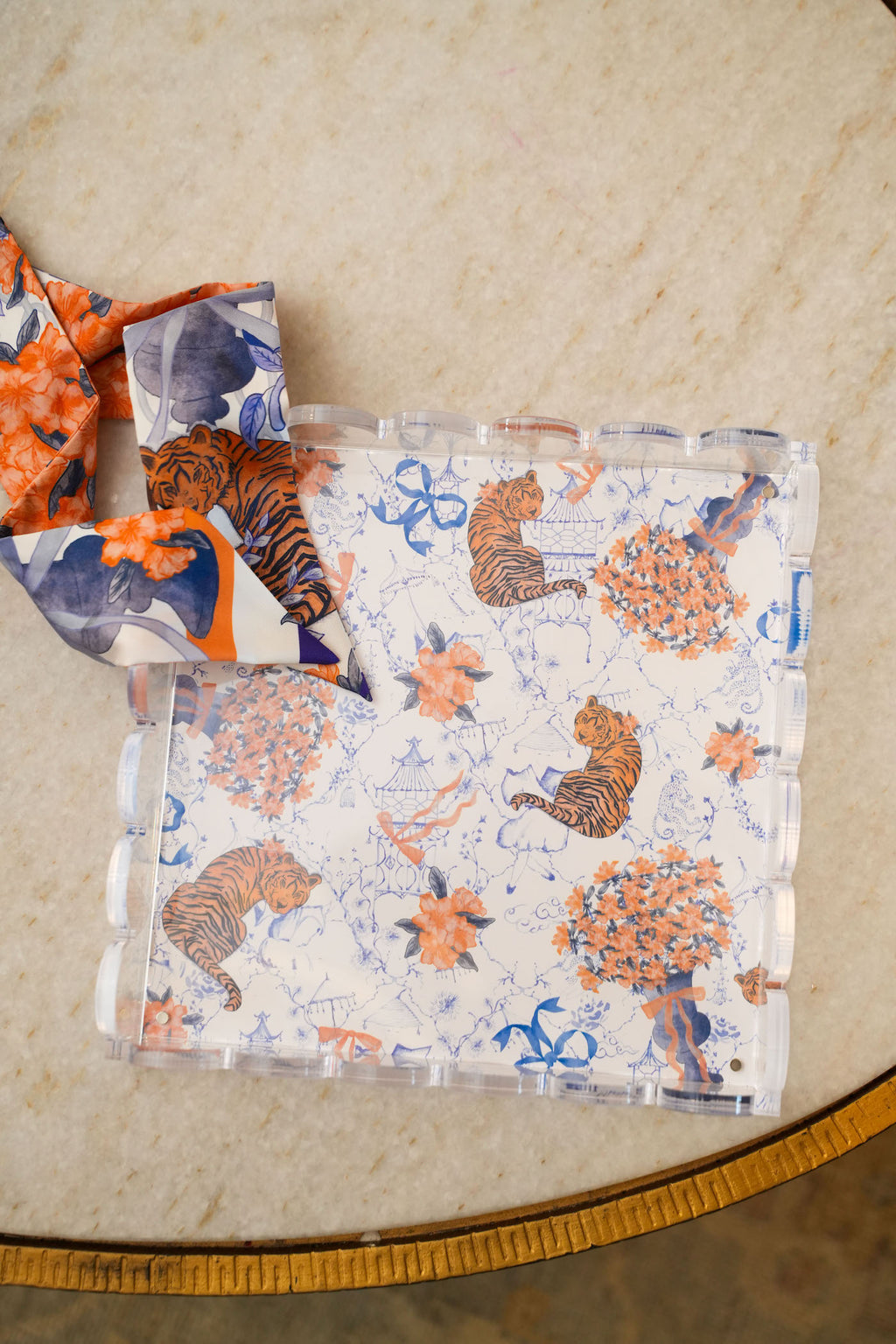 Auburn Acrylic Scalloped Tray