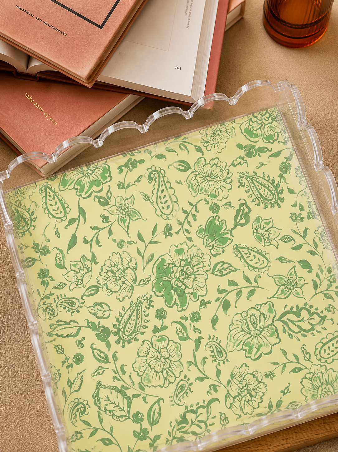 Emerald & Gold Acrylic Scalloped Tray