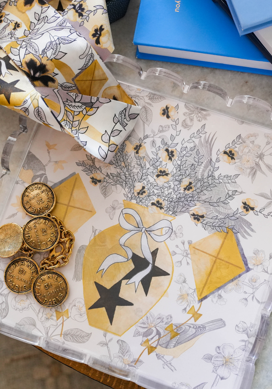 Kappa Alpha Theta Acrylic Scalloped Tray