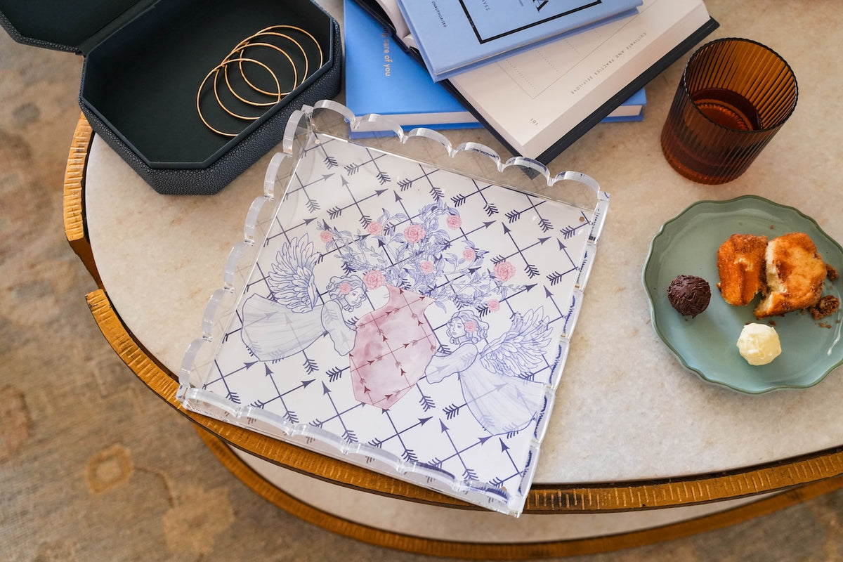 Pi Beta Phi Acrylic Scalloped Tray